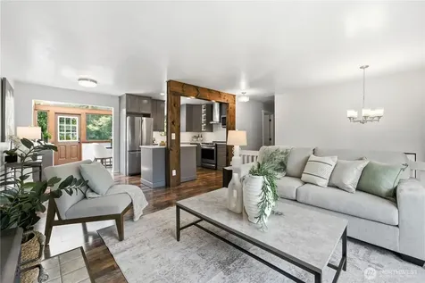 21812 2nd Avenue SE Bothell WA 98021