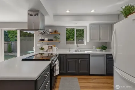 10527 Beardslee Boulevard Bothell WA 98011
