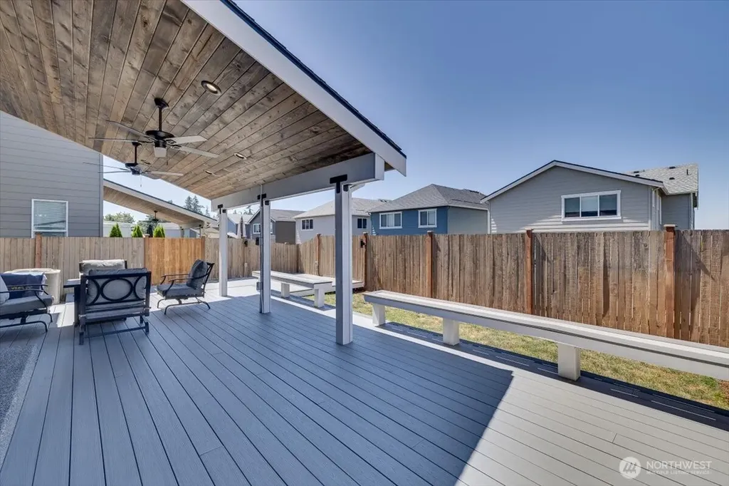 3626 84th Avenue NE Marysville WA 98270