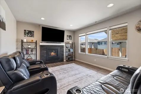 3626 84th Avenue NE Marysville WA 98270