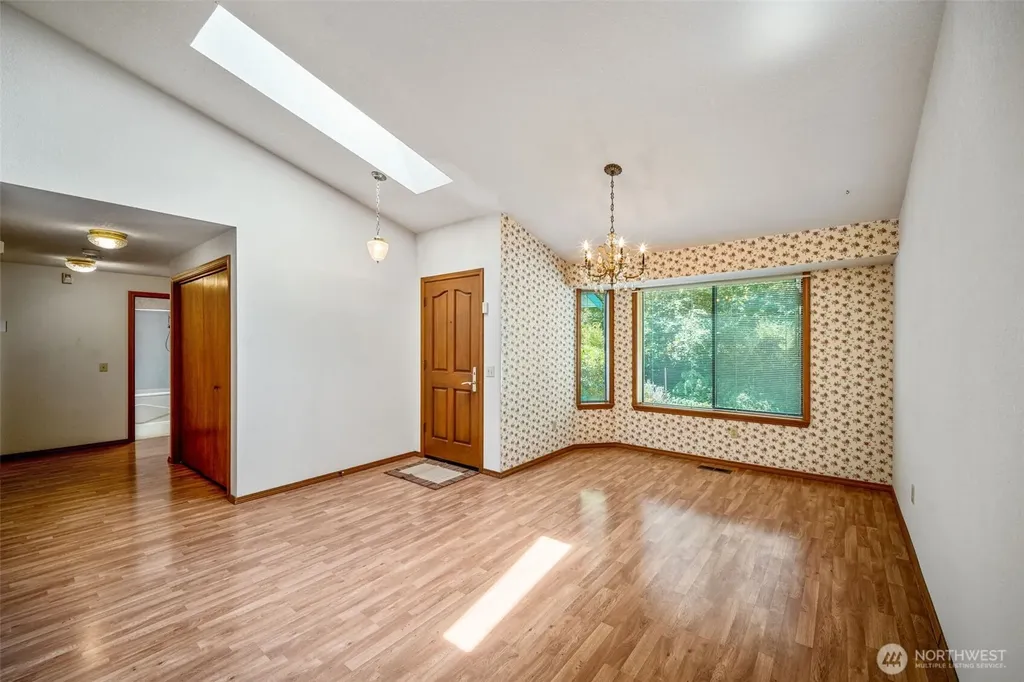 7718 Fairview Road SW Olympia WA 98512