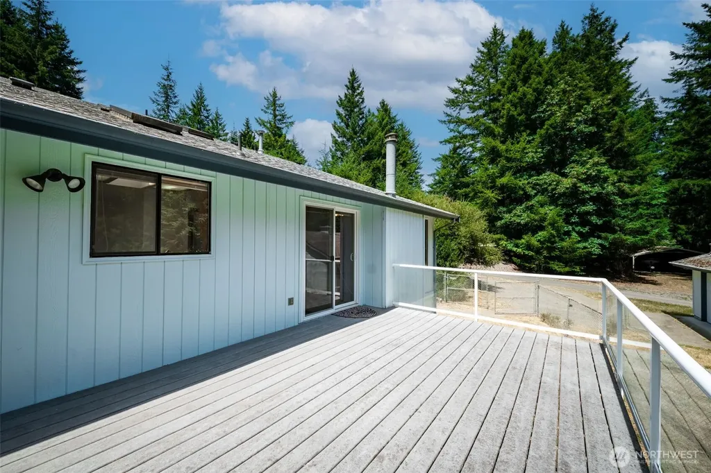 7718 Fairview Road SW Olympia WA 98512