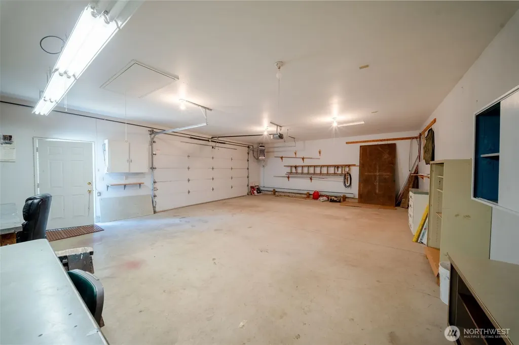 7718 Fairview Road SW Olympia WA 98512