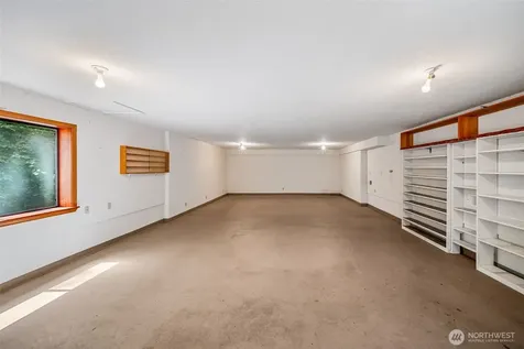 7718 Fairview Road SW Olympia WA 98512