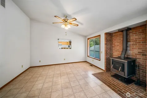 7718 Fairview Road SW Olympia WA 98512