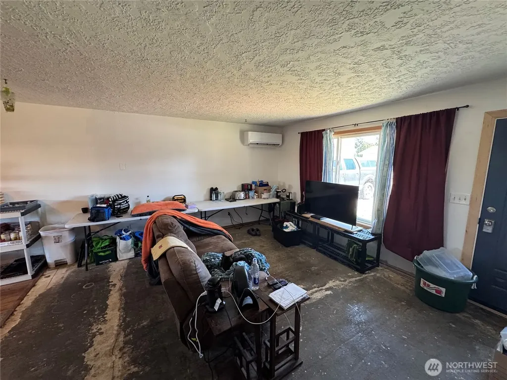 820 SE Cedar Avenue College Place WA 99324