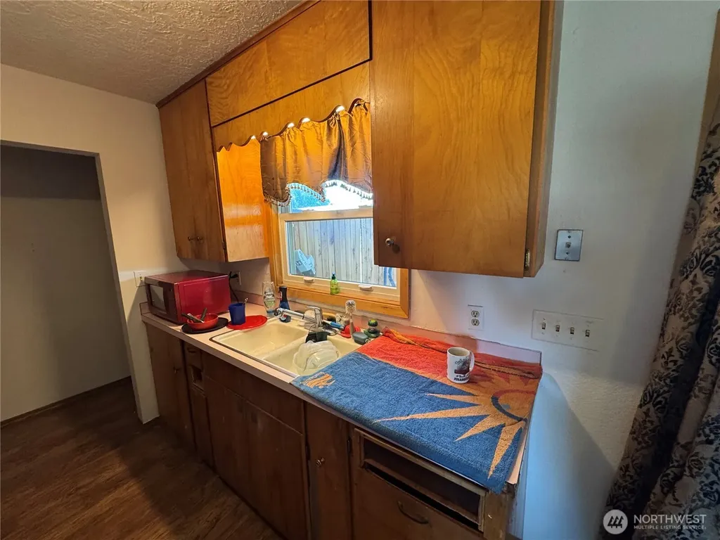 820 SE Cedar Avenue College Place WA 99324