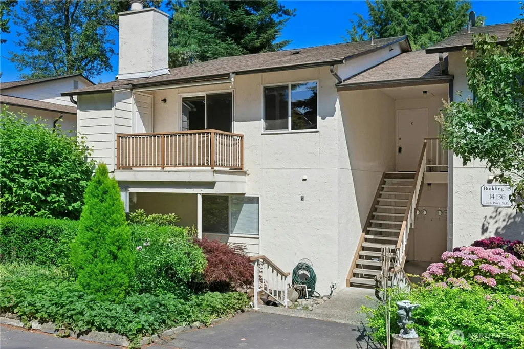 14136 74th Place NE Kirkland WA 98034