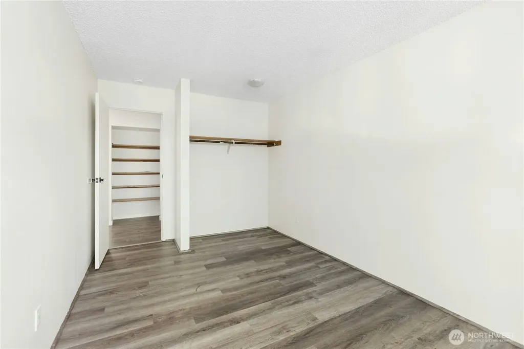 14136 74th Place NE Kirkland WA 98034