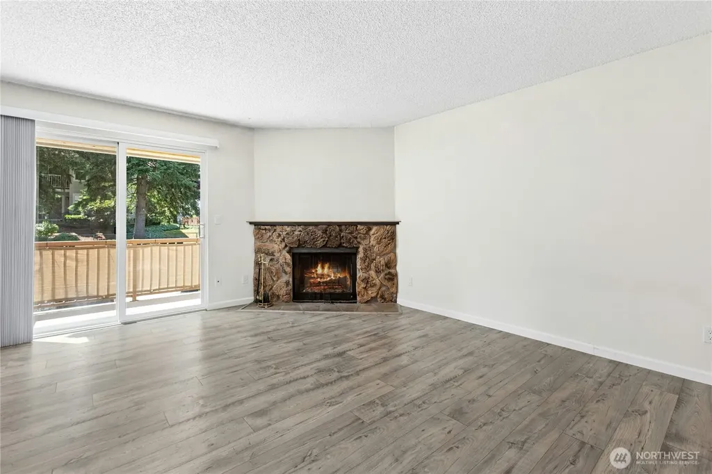 14136 74th Place NE Kirkland WA 98034