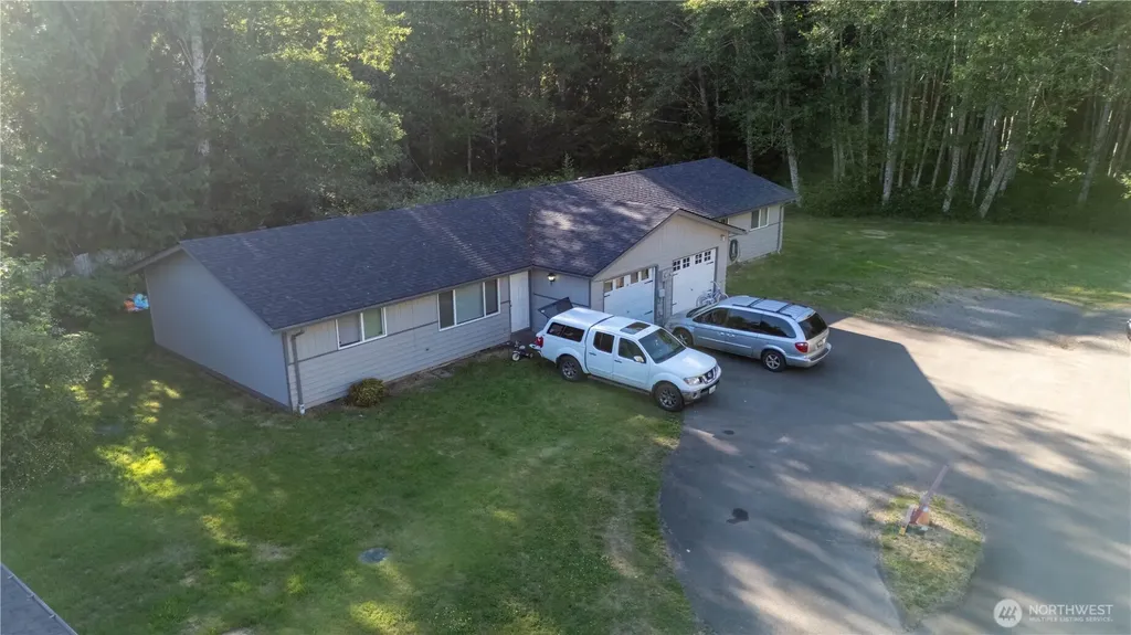 106 Garden Hill Road W Elma WA 98541
