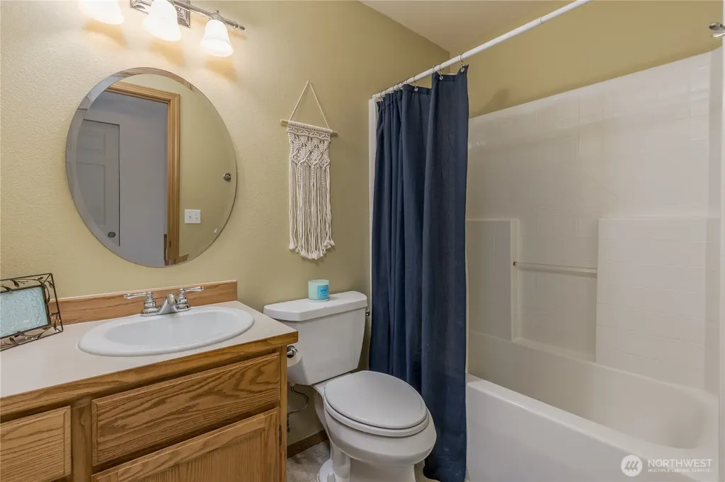 11300 174th Avenue Ct E Bonney Lake WA 98391