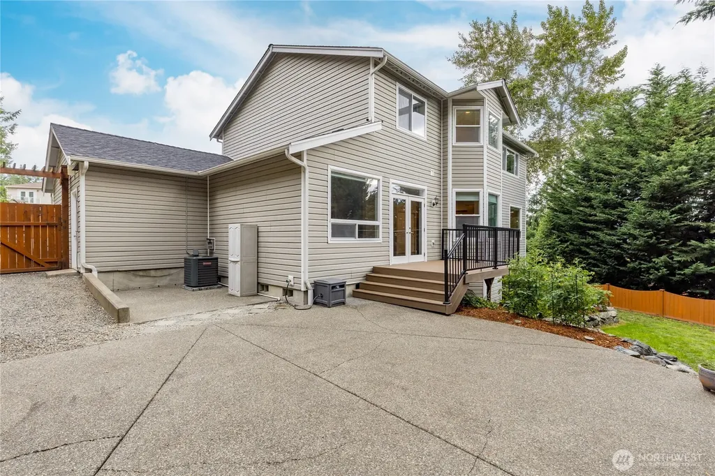 11300 174th Avenue Ct E Bonney Lake WA 98391