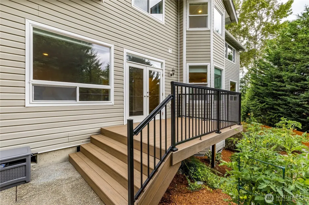 11300 174th Avenue Ct E Bonney Lake WA 98391