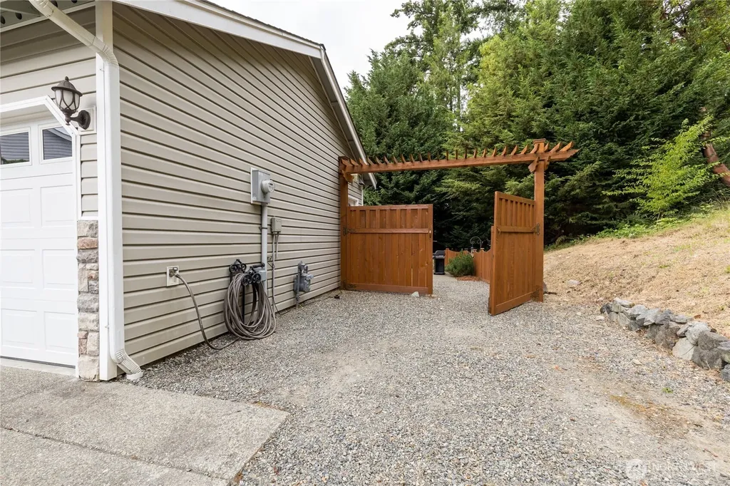 11300 174th Avenue Ct E Bonney Lake WA 98391
