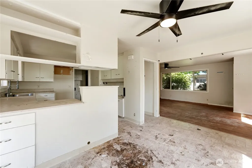 5369 Northwest Drive Bellingham WA 98226