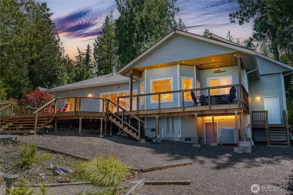 860 E Sunset Road Shelton WA 98584