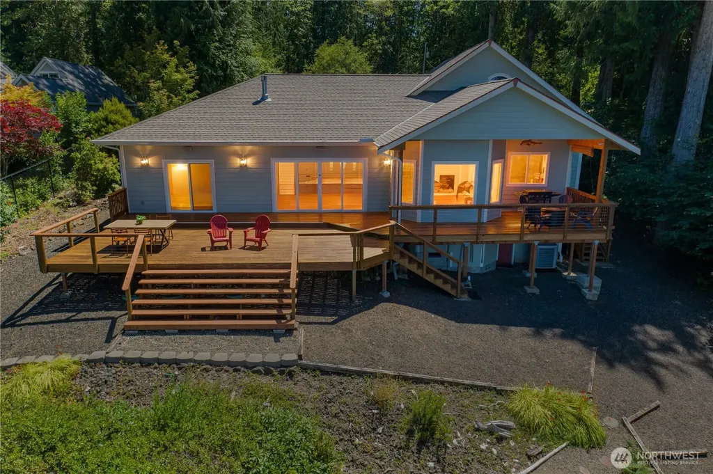 860 E Sunset Road Shelton WA 98584