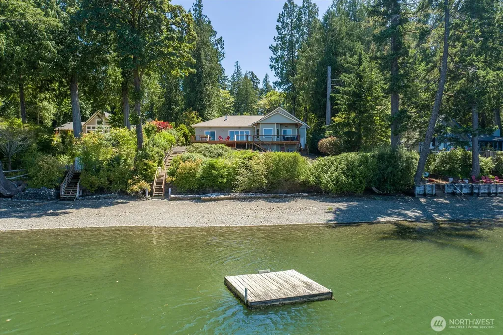 860 E Sunset Road Shelton WA 98584