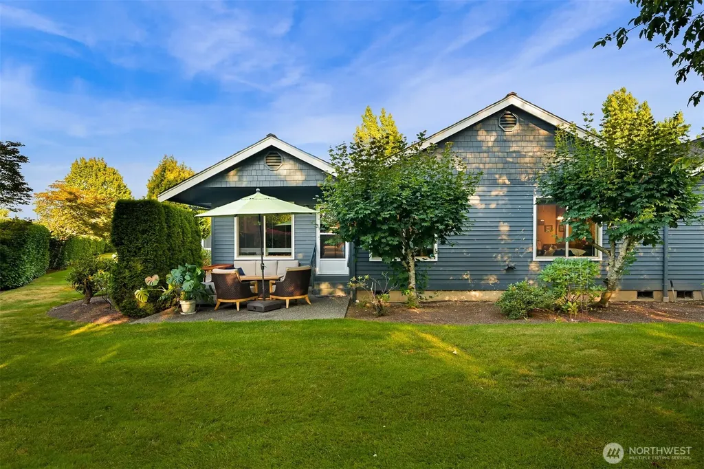 4878 N Village Lane Bellingham WA 98226