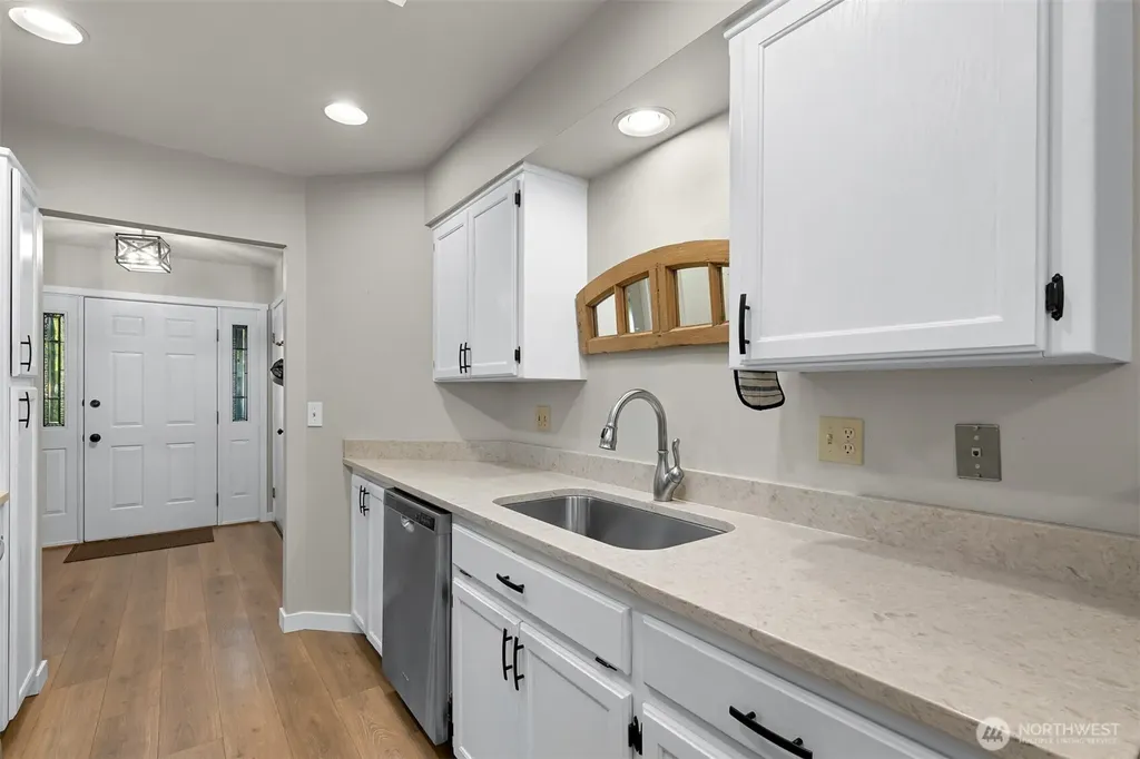 4878 N Village Lane Bellingham WA 98226