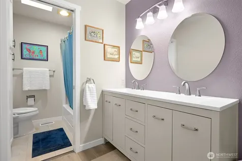 4878 N Village Lane Bellingham WA 98226