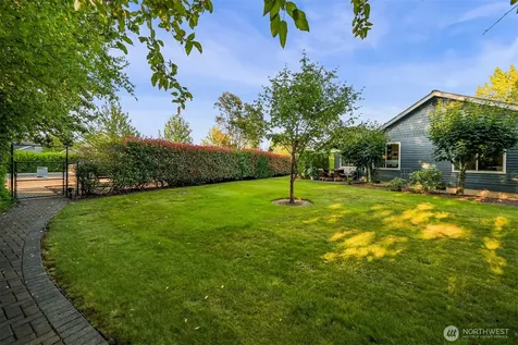 4878 N Village Lane Bellingham WA 98226