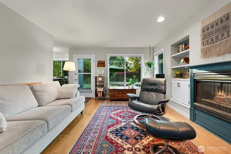 4878 N Village Lane Bellingham WA 98226