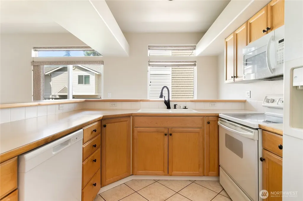 4119 156th Street SW Lynnwood WA 98087
