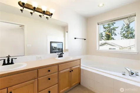 4119 156th Street SW Lynnwood WA 98087