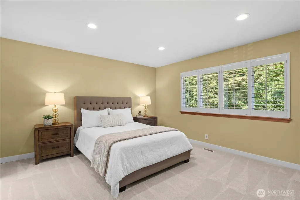 13225 59th Avenue W Edmonds WA 98026