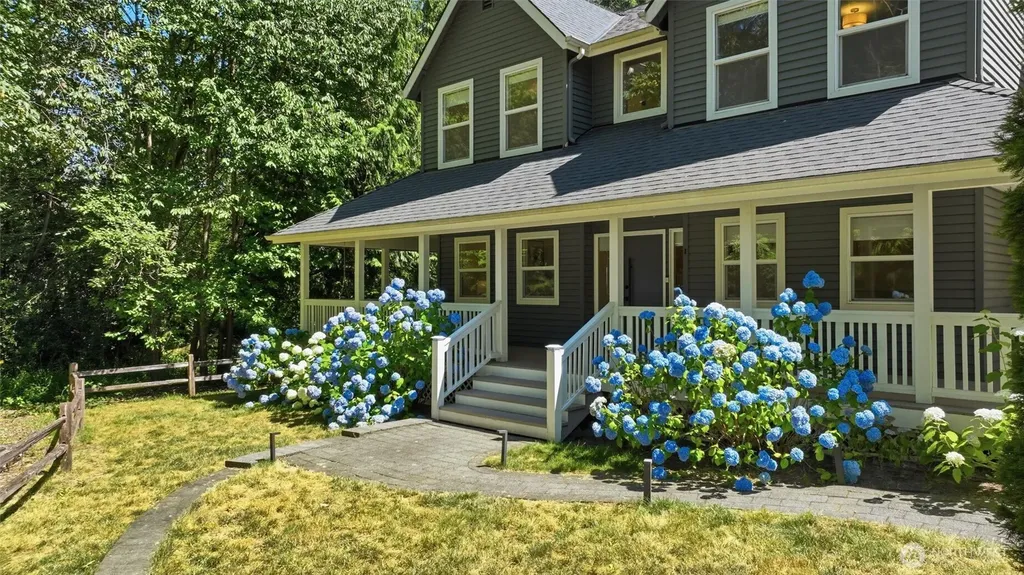 12217 NE 100th Street Kirkland WA 98033