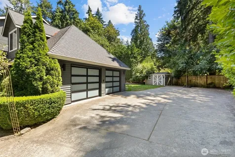 12217 NE 100th Street Kirkland WA 98033