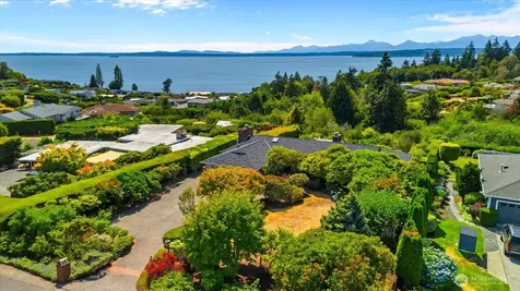 18241 14th Avenue NW Shoreline WA 98177