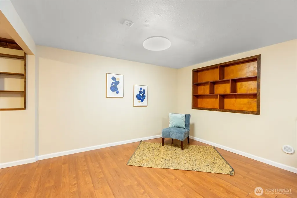 504 SW Marion Drive Port Orchard WA 98367