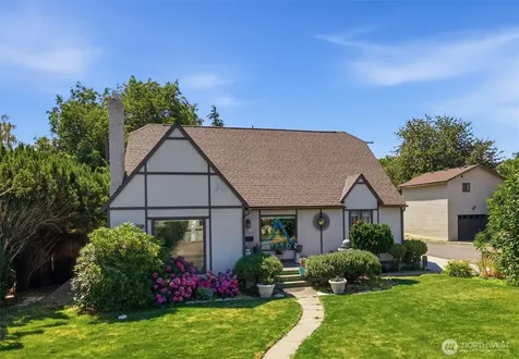 2406 Summitview Avenue Yakima WA 98902