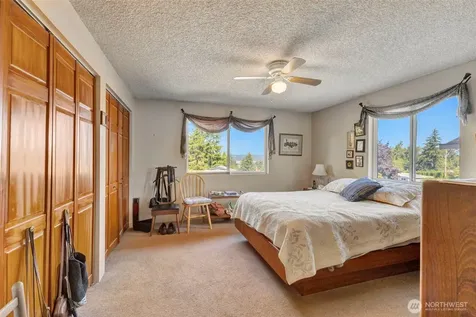 19924 97th Avenue S Renton WA 98055