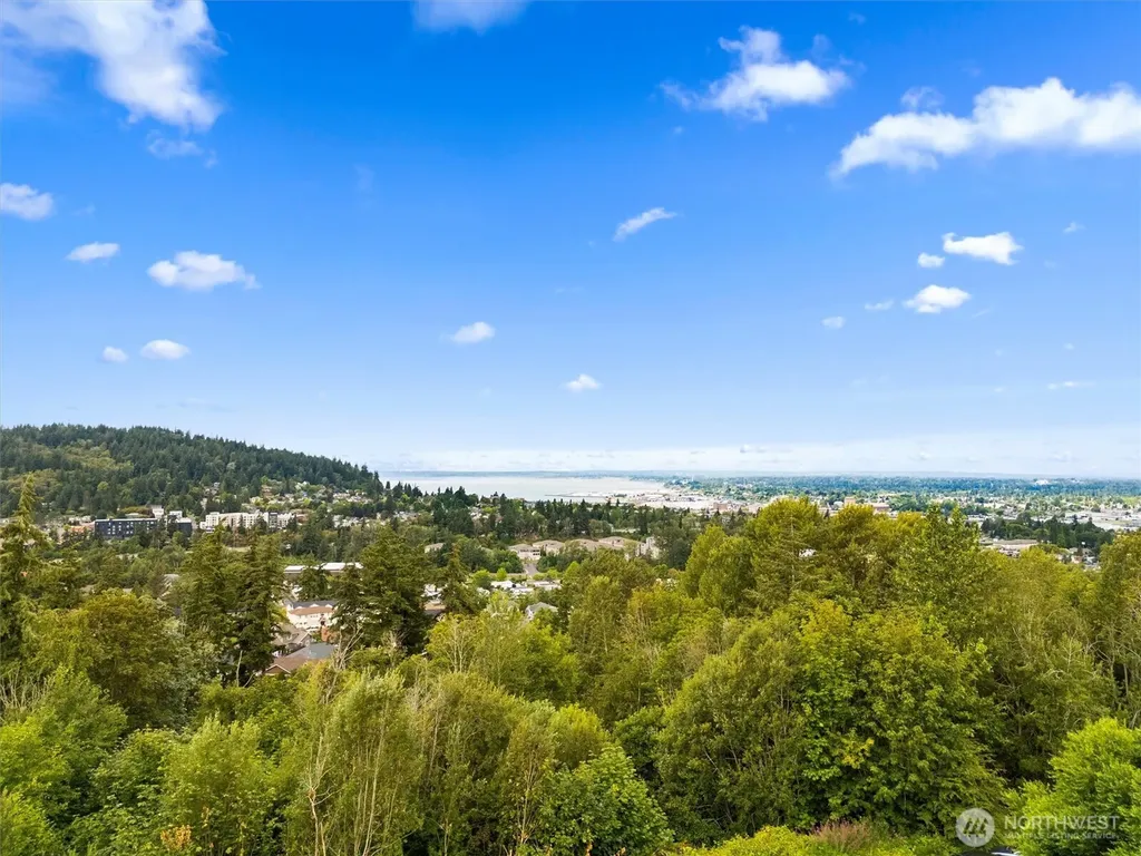 904 Puget Street Bellingham WA 98226