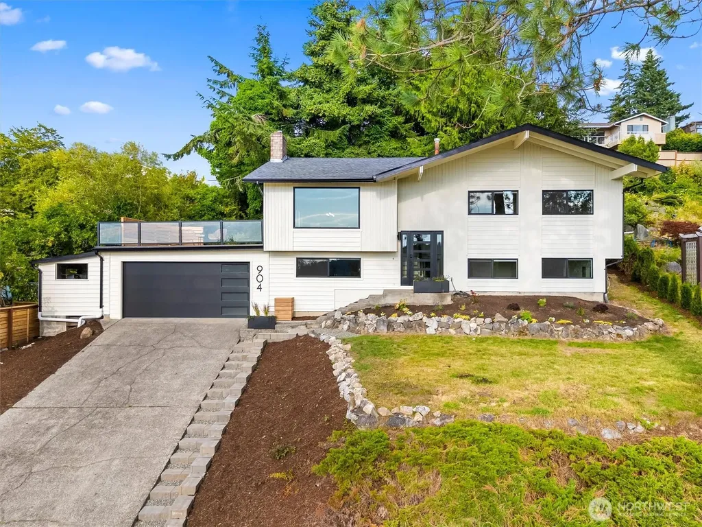 904 Puget Street Bellingham WA 98226