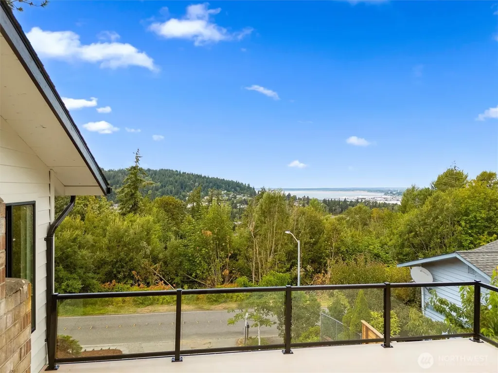 904 Puget Street Bellingham WA 98226