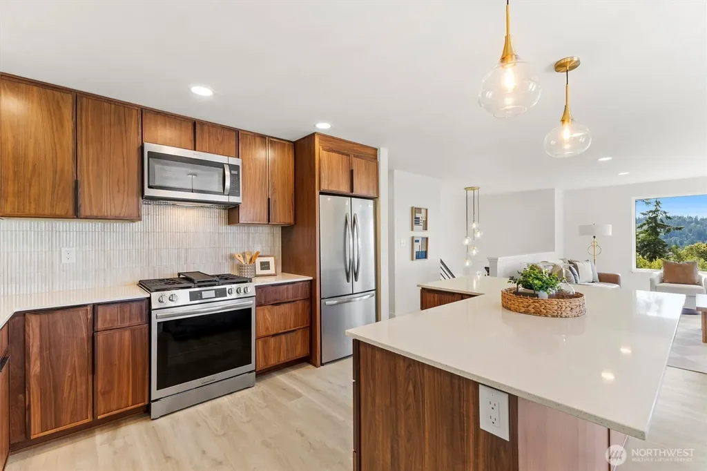 904 Puget Street Bellingham WA 98226