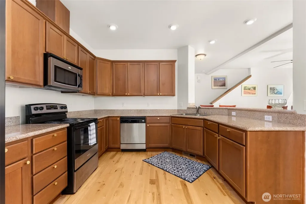 4525 Helena Avenue SE Lacey WA 98503