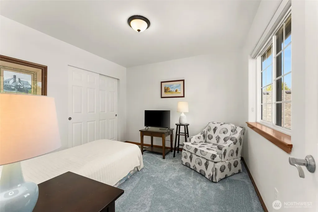 4525 Helena Avenue SE Lacey WA 98503