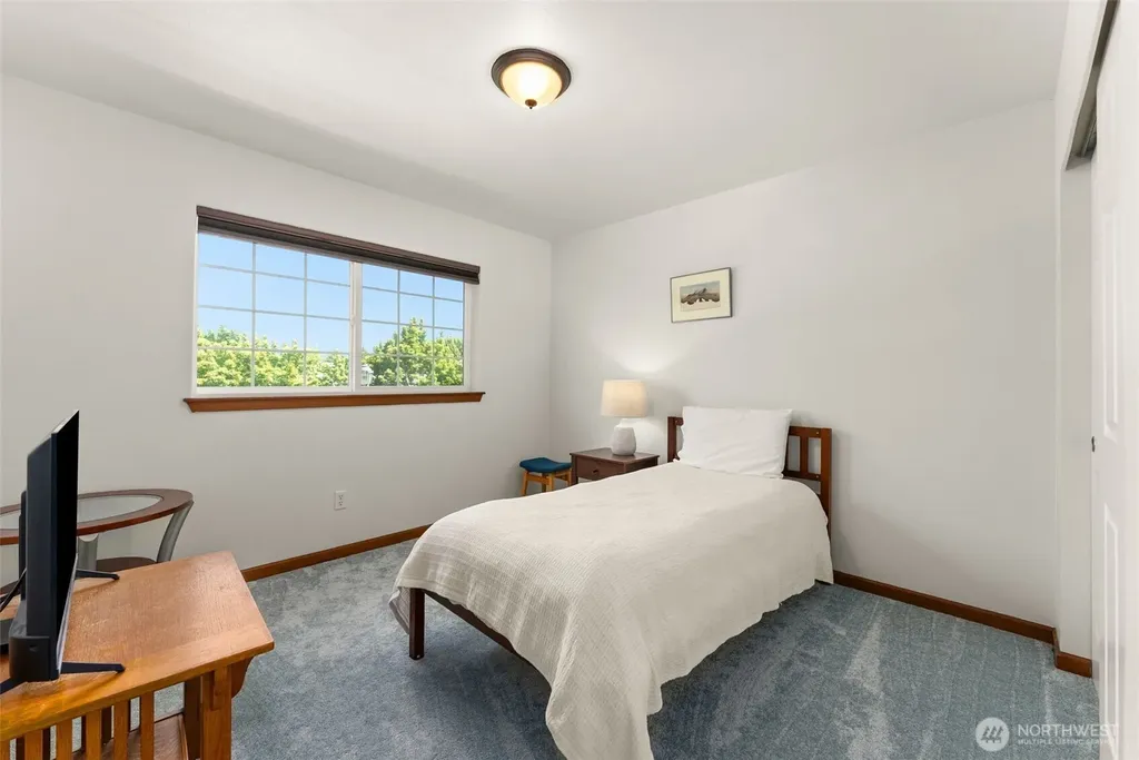 4525 Helena Avenue SE Lacey WA 98503
