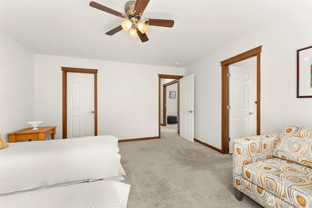 4525 Helena Avenue SE Lacey WA 98503