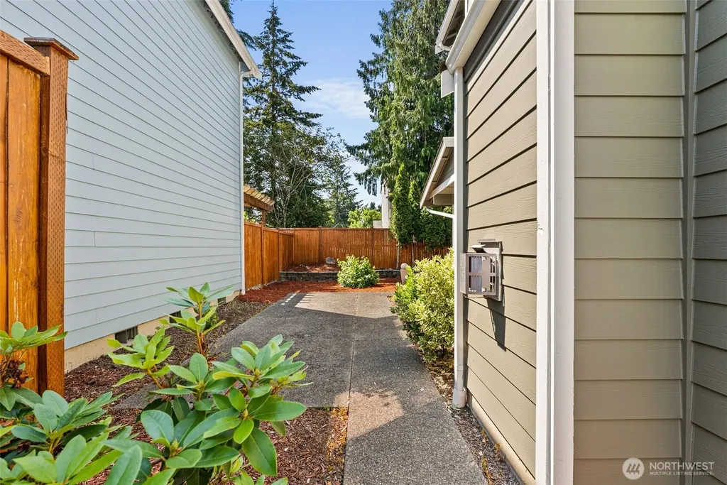4525 Helena Avenue SE Lacey WA 98503