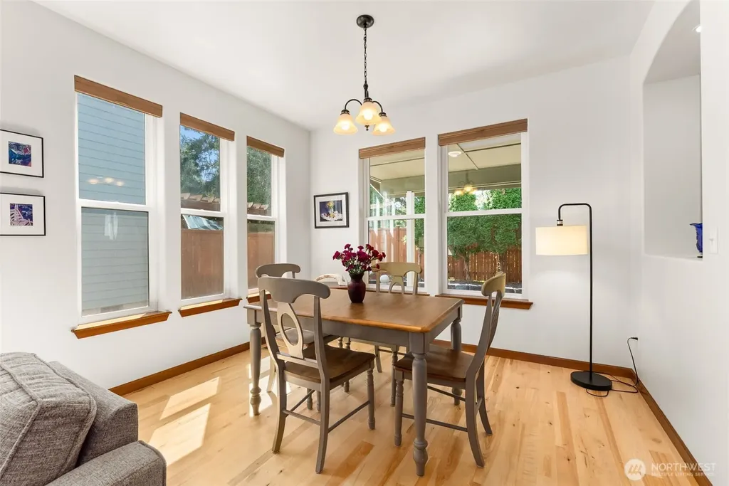 4525 Helena Avenue SE Lacey WA 98503