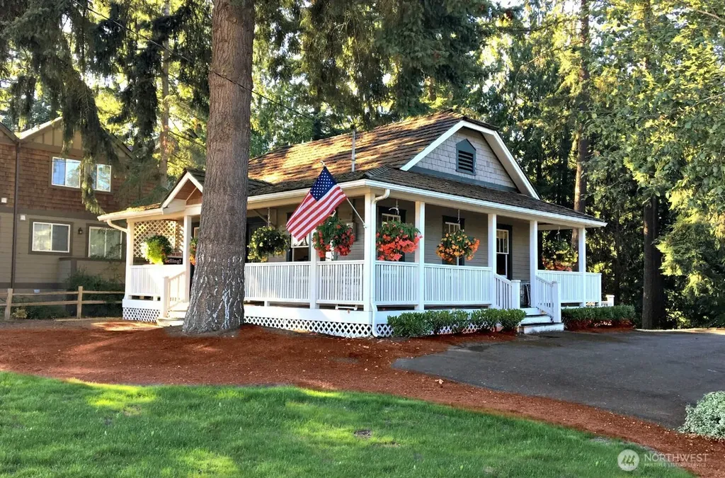 23042 NE 8th Street Sammamish WA 98074