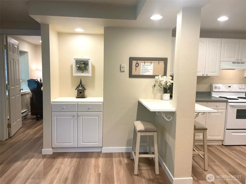 23042 NE 8th Street Sammamish WA 98074
