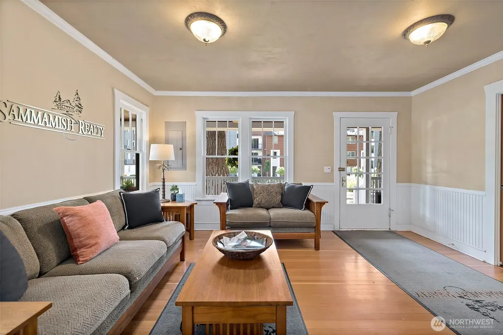 23042 NE 8th Street Sammamish WA 98074